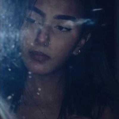 _marychlb's profile picture. 17