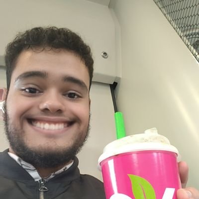 Alaakalaf__'s profile picture. Student Bestuurskunde 🏛️
-
Commissielid SP Venray 🍅
-
tweets zijn op persoonlijke titel 😉