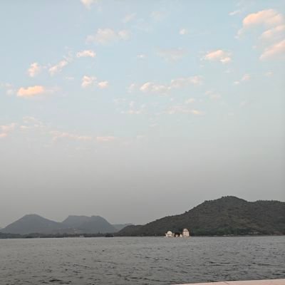 ApoorvJoshi84's profile picture. 