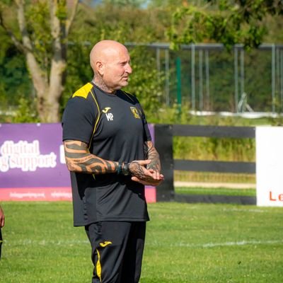 MarkPec39189051's profile picture. Dad to 3 amazing children and grandad ❤ 
Debenham lcfc 1st team manager 💛🖤
Uefa C licence coach ⚽️ 
Audere EST Facere 🤍💙