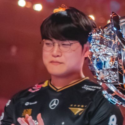 gumaphelios's profile picture. 