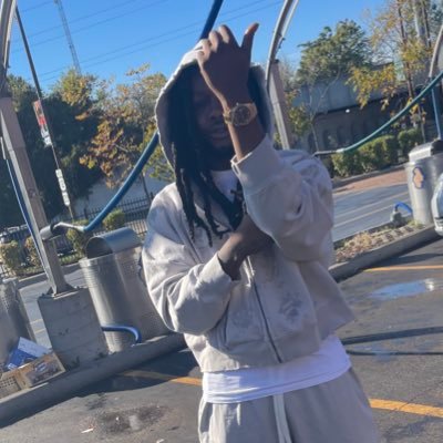 HoodRichMazzi's profile picture. straight male content creator 😮‍💨🤔💦🥵 trapper 🏚🏚 scamGod💻👨🏾‍💻📊💹 Girl Dad 💕 rapper @jhe_mazzi Dm fee $20 $hoodrichmazzi