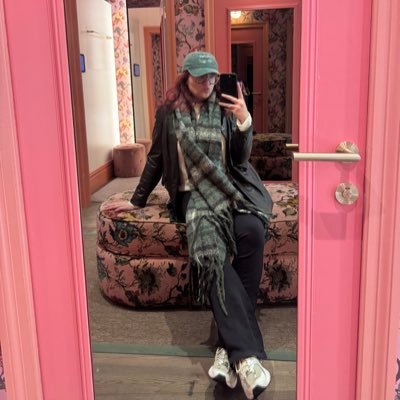 undokirsty's profile picture. how you feeling babies