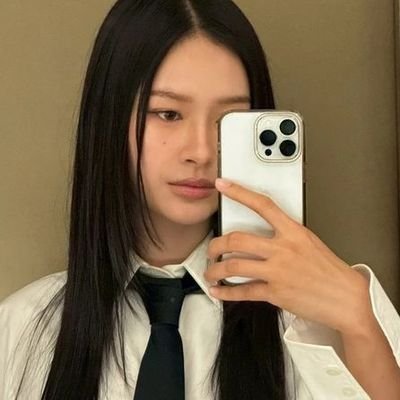 miwluverr's profile picture. 