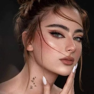 Elena_fayad's profile picture. 