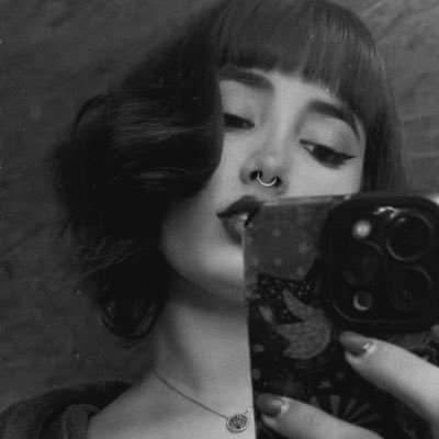 chrstlar777's profile picture. pelo o amor de deus n me perturbe nunca.