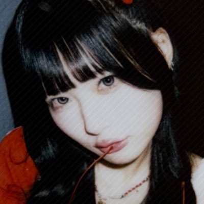 flznwkkkd's profile picture. 한국어, English, 日本語 ⭕️