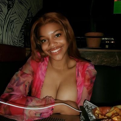 grade1babe's profile picture. Beautiful side of life.
Chelsea 💙