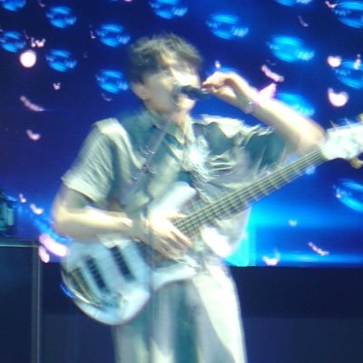 blurflare's profile picture. two baddies two baddies won sang #FreePalestine