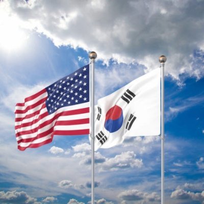 resetisnear's profile picture. X에서 알고리즘 노출을 막아버려서 간혹 글 올리고 주로 눈팅이나 리포스트만 하고 있습니다. 가짜 계정 아닙니다.