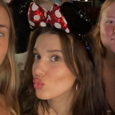 glowgabx's profile picture. 