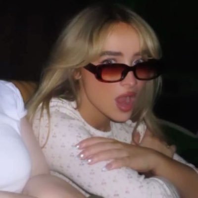 jennaaspilled's profile picture. autumn lover & at kerbey lane, the coffee tastes like gasoline ౨ৎ