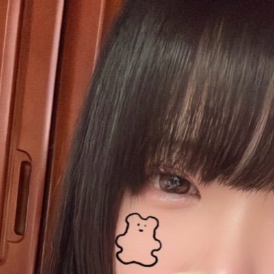 rrr_1475369's profile picture. なんかバズっちゃって怖いから一時的に名前とアイコン消してます😂