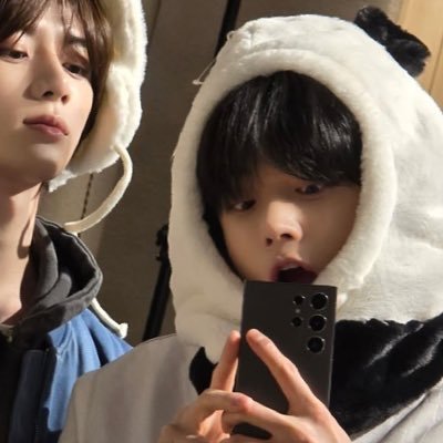 yurinahue's profile picture. 持ちこたえられない人たち