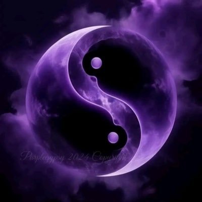 MavimbelaYvette's profile picture. Unbothered by chaos, booked by choice 💅🏽 | Soft heart, steel standards | #CEOofMyPeace