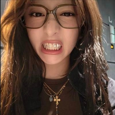 nikinitos's profile picture. eu i o Jay competindo pra ver quem é mais fã do Max Verstappen