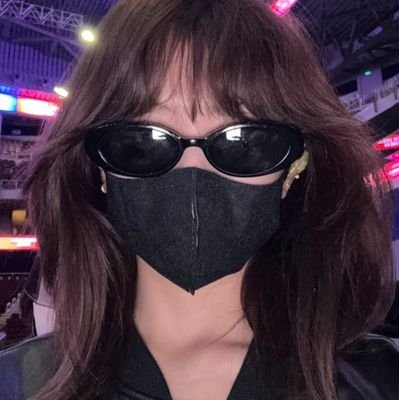 archives_adi's profile picture. 🐶🐺🐼🐨🐱🦊🐥🐰