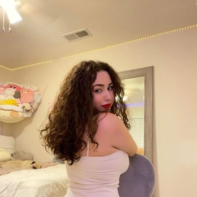 AlisonHale69153's profile picture. 