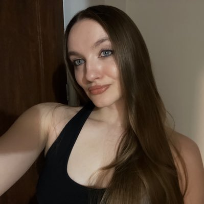 BujaczKarolina's profile picture. Madridistka 🤍 🗣 🇮🇹🇬🇧🇪🇸 „Once you stop learning, you start dying”.