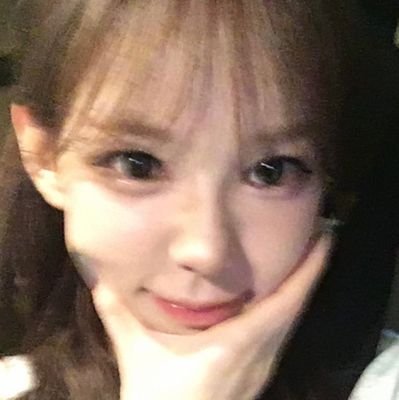 hrvndra's profile picture. https://t.co/9ZkUojJW5J Spoiled tail, the paw-lulled in the moon’s door means the white cat! ★ 𝓞’ .. Sea calm, memoirs Op. II of Angel’s Lacid. 🪽