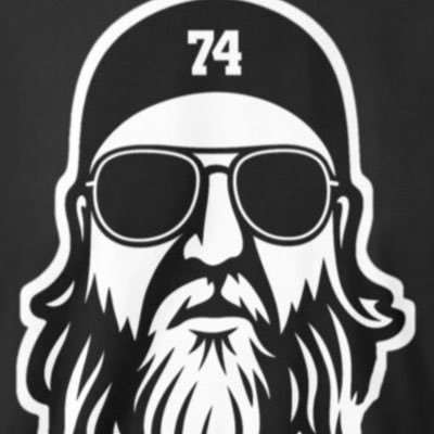 Re_Fresh_'s profile picture. Former competitor now Commissioner of VPW. microphone murderer. super dad, decent husband and now podcaster!click the link!! https://t.co/cC5idocol4