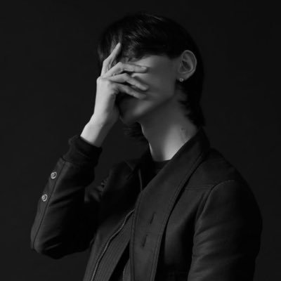 fleekybaang's profile picture. Parody ✦ 2002 — DIRTY PLAY RECORDS | Fleeky Bang, the sharp mind behind K-drill’s loudest pulse. Gang Gang Gang.