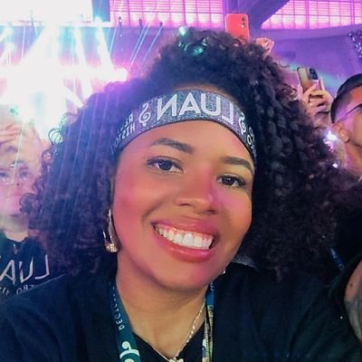 MilenaMotaLs's profile picture. Luanete 👑 Morena 💁🏾‍♀️ Cacheada ➿ Mãe de Pet 🐾 Casada 💍🏳️‍🌈