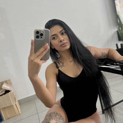 linahxxxsoz4x's profile picture. Yes i've one :) BSc Psychology • 21 • curious about brains & people 🧠