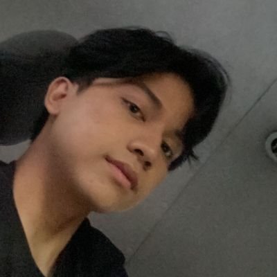 arynishb_'s profile picture. 01L | YouN1T |