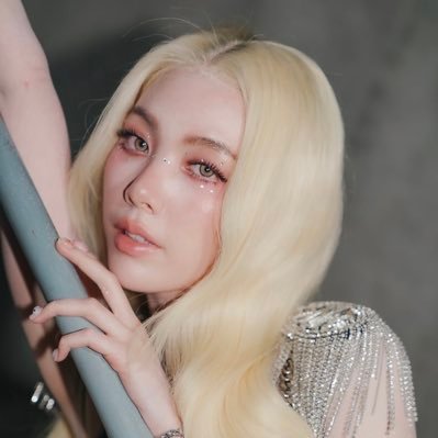 Briandastgal's profile picture. #LingOrm 💕