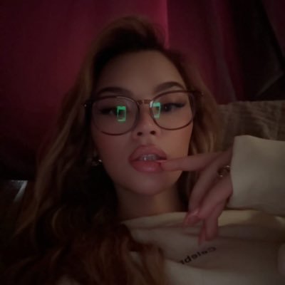 Bella5278151's profile picture. 