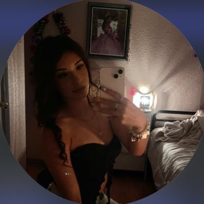 Isabellaajsz's profile picture. 