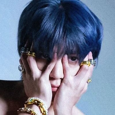 tyeomsneo's profile picture. nct, svt, and many more 🤓 
(akun gado-gado, rps)