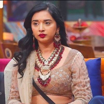 _Nabya_'s profile picture. 