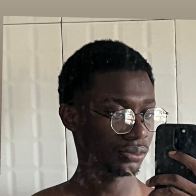 dvyn333's profile picture. real