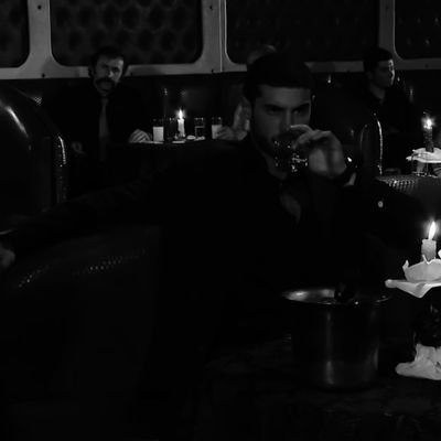 EZHEL0's profile picture. 🥃🥃🥃
🥊MUAY THAİ 
SAVCI⚖️
 AKDENİZ ÜNİVERSİTESİ 💼 📚
Hukuk⚖️
Rakıcı🥛