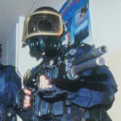 kanye_bigfan's profile picture. ♱
Polska Gurom