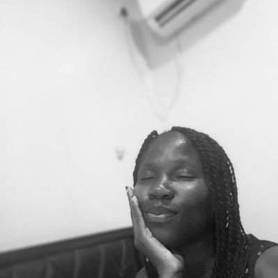 feyi_dearest's profile picture. omoadejoke@gmail.com God&Me👏🏻 Pray Grind & win👊🏻 Die hard fan of @MUFC💪🏽 Librarian 📚& lover of books📖 https://t.co/gRXUz7Z5y8 IG: @feyi327