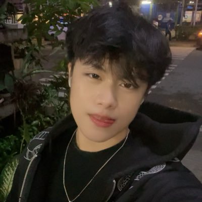 brie_chees3's profile picture. 21  |