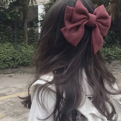 mimiimeowmeow's profile picture. 