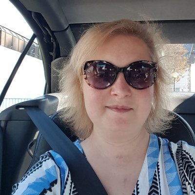 lovethdold's profile picture. adventurer, explorer, daydreamer