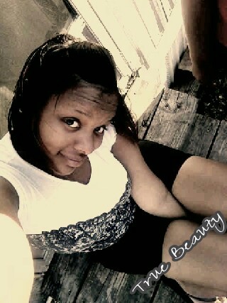 jiedithickfine's profile picture. I d g a f,  about you im ME!  & follow my twifey @bonitolamujer_