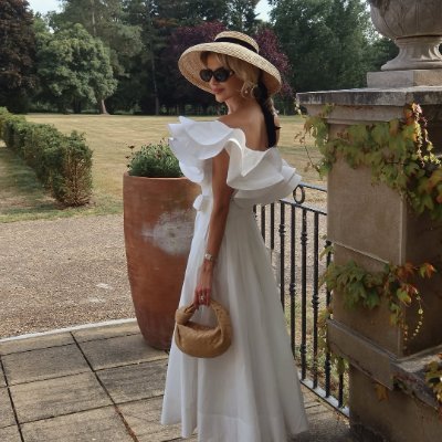 jamieblessings's profile picture. Confident, kind, and always striving to grow. Art, fitness, and family are my guiding stars.