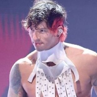 iRAWFEAR's profile picture. ᓚᘏᗢ don't give up on me •• 21/04 𖹭 clancy tøur