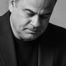 iraniamrafigh's profile picture. مدیر دانش آموخته بازرگانی با دوکلاس سواد اقتصاد که اندکی هم مهندسی خوانده، مبتلا به سیاست. کهنه سرباز تیپ ۴۵ نیرو مخصوص و عاشق وطن 💚