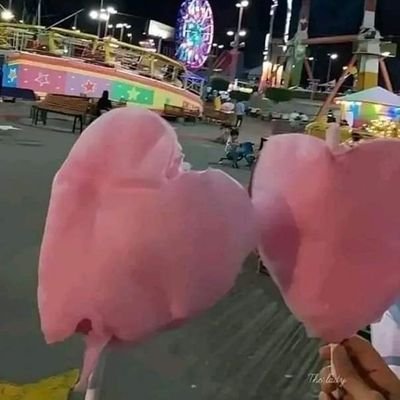 break_h_t's profile picture. 