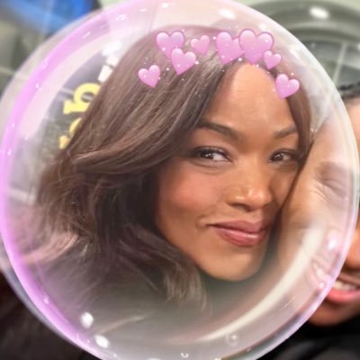 angelicxbassett's profile picture. 