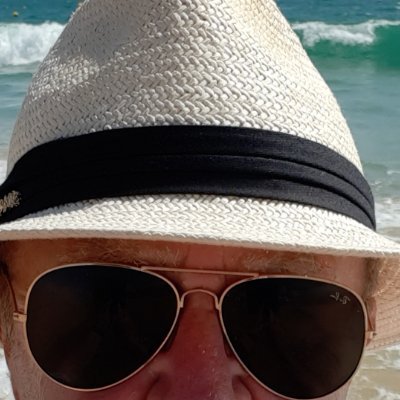 UKVoxPop's profile picture. Remainers are like lettuce: Limp, wet, and deeply unpleasant
Working-class, one of 6 kids from a council house in Liverpool
Ex-Army
LFC