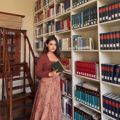 carhiacuze's profile picture. Klasik Türk Edebiyatı, PhD(s) | Akdeniz Üniversitesi