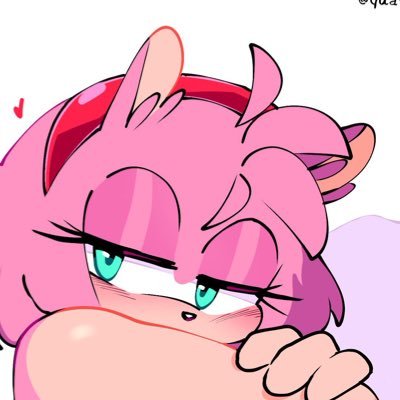 amyroseyhog's profile picture. 